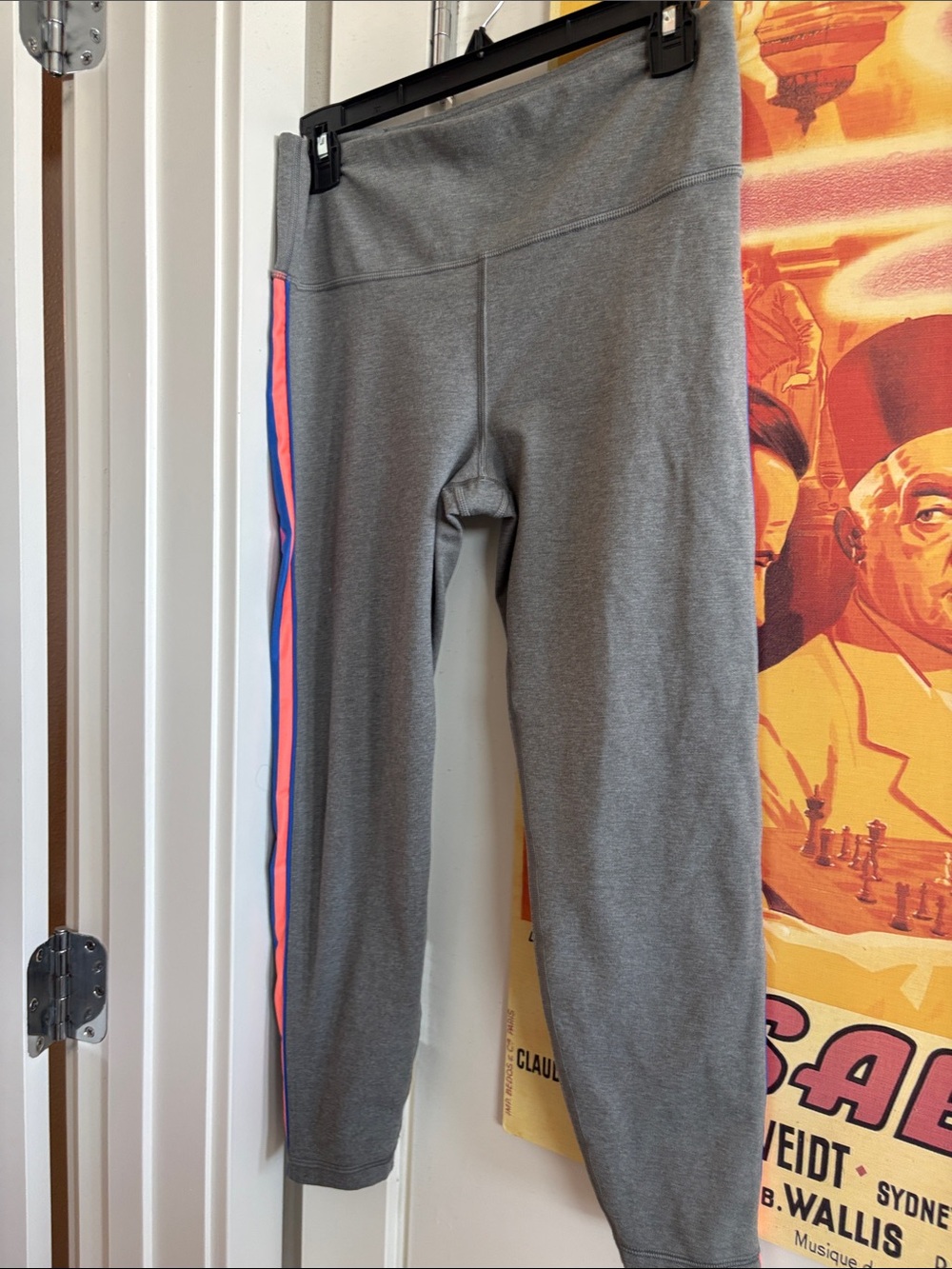 GAP Gray Capri Leggings with Pink and Blue Side Stripes
